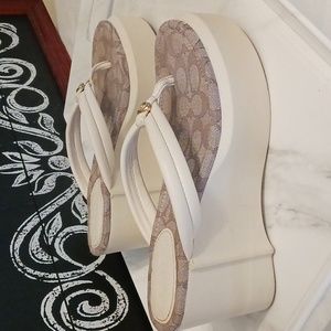 Coach Franki Leather Sandals Size 8